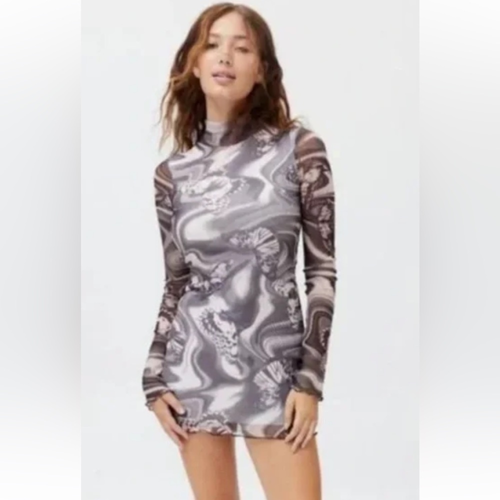 URBAN OUTFITTERS Y2K 90s Black Mesh Printed Butterfly Pattern Mock Neck. Size S.